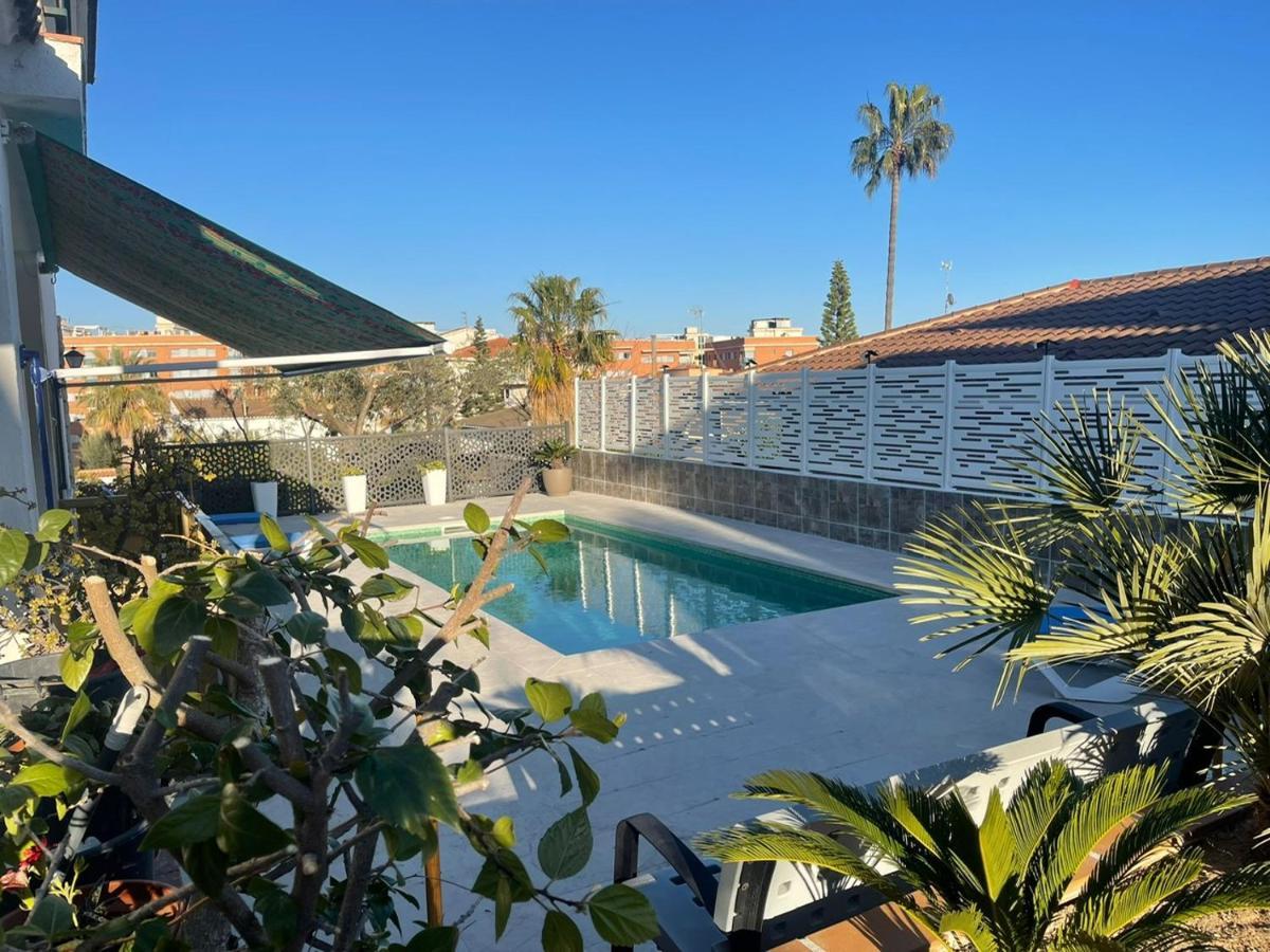 فيلا Casa Unifamiliar En كالافيل المظهر الخارجي الصورة