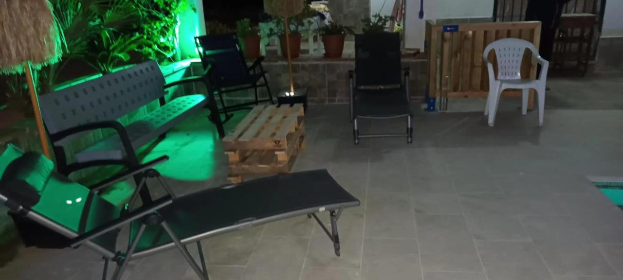 فيلا Casa Unifamiliar En كالافيل المظهر الخارجي الصورة